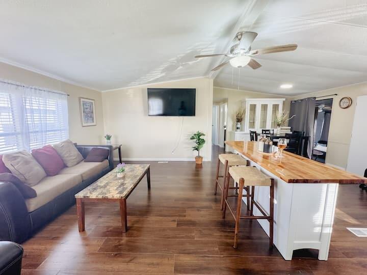 478 Dolphin Circle