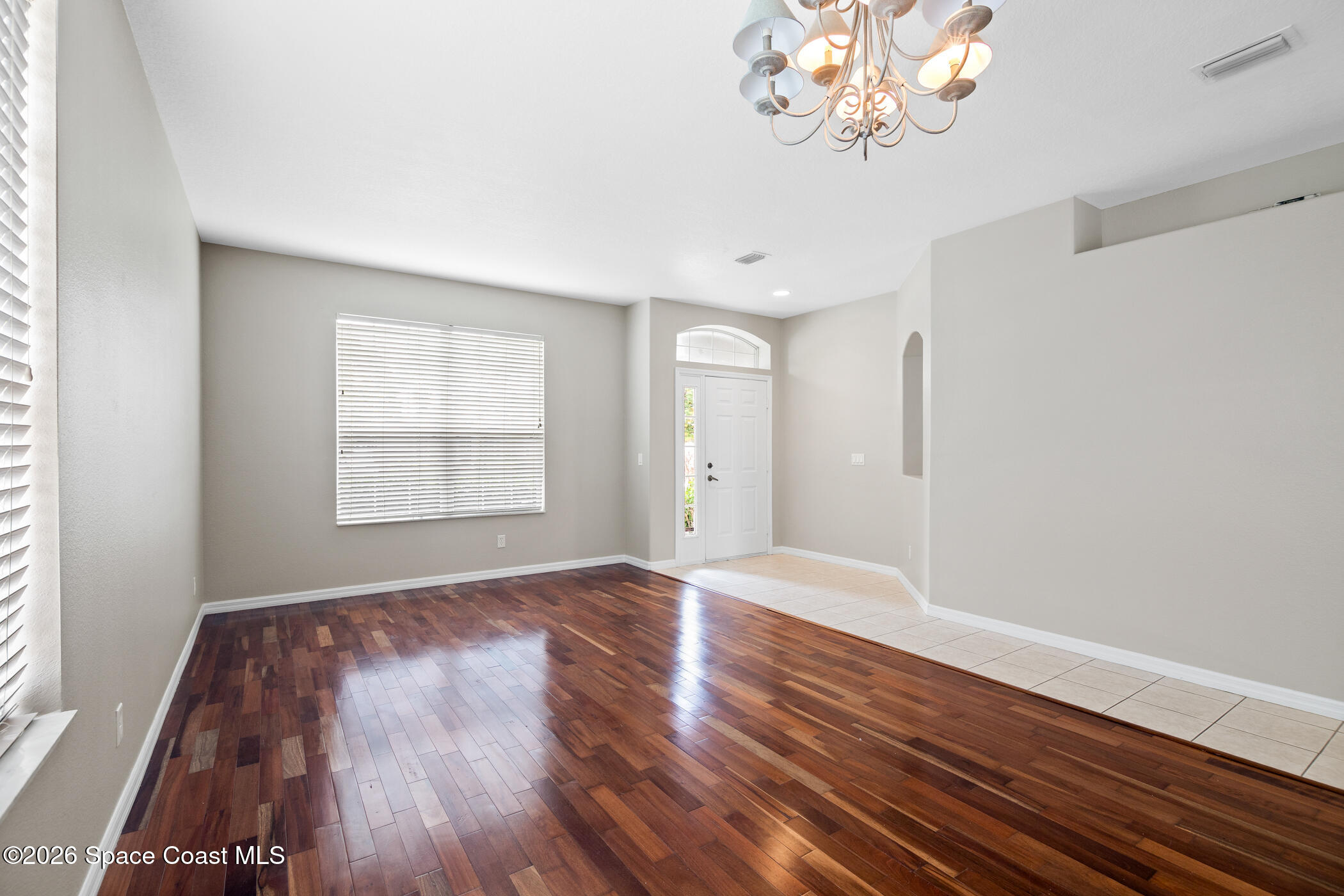4470 Portage Trail