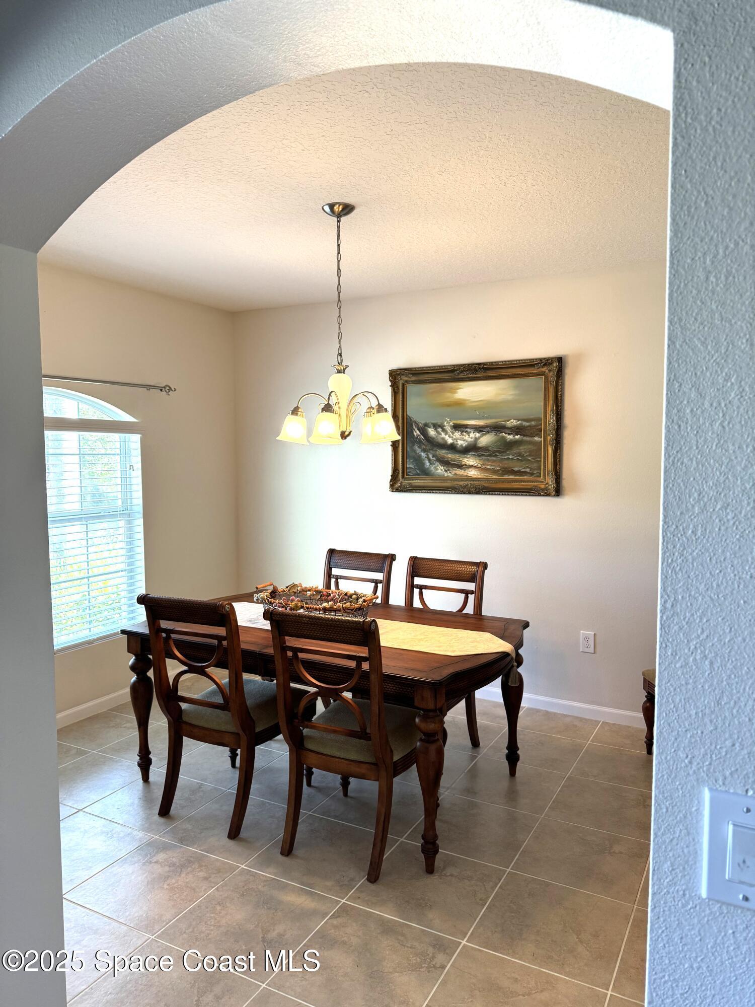 1208 Briarcliff Court