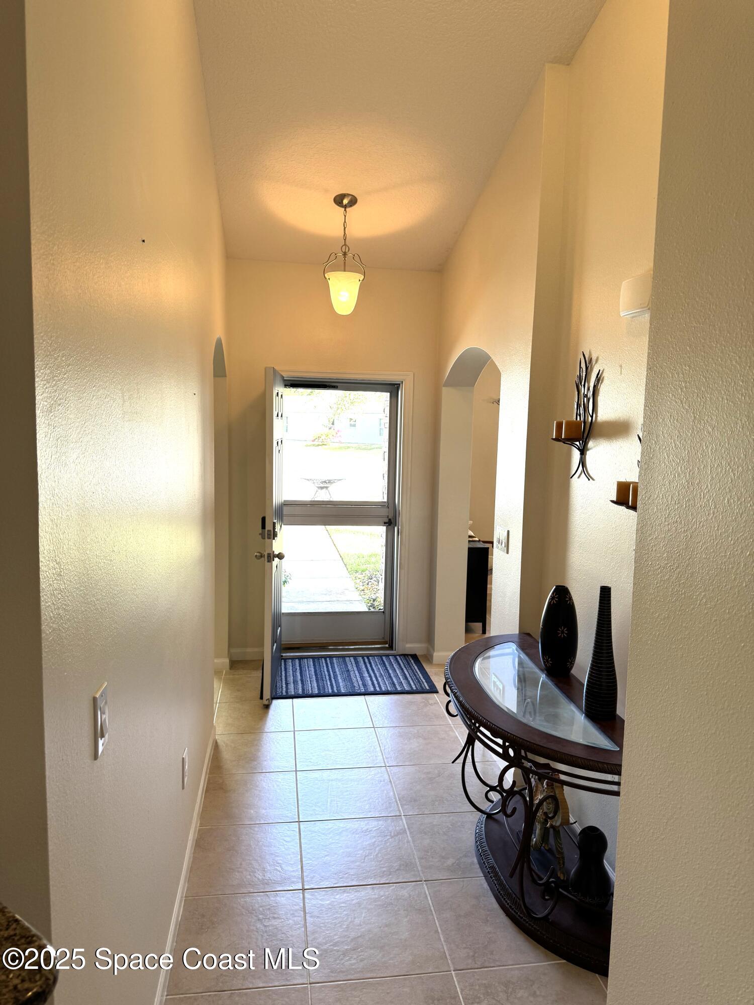1208 Briarcliff Court