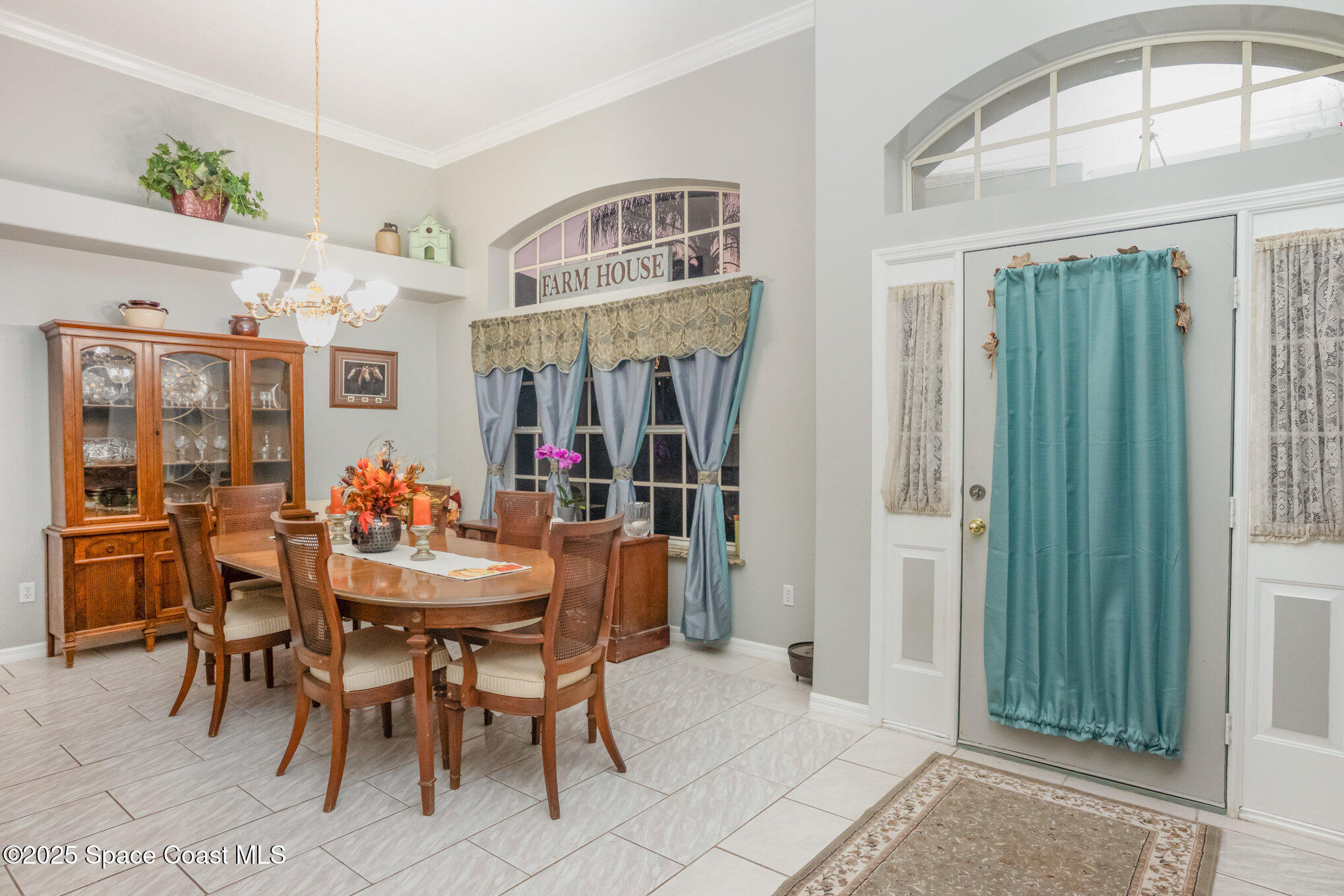 1045 S State Road 415