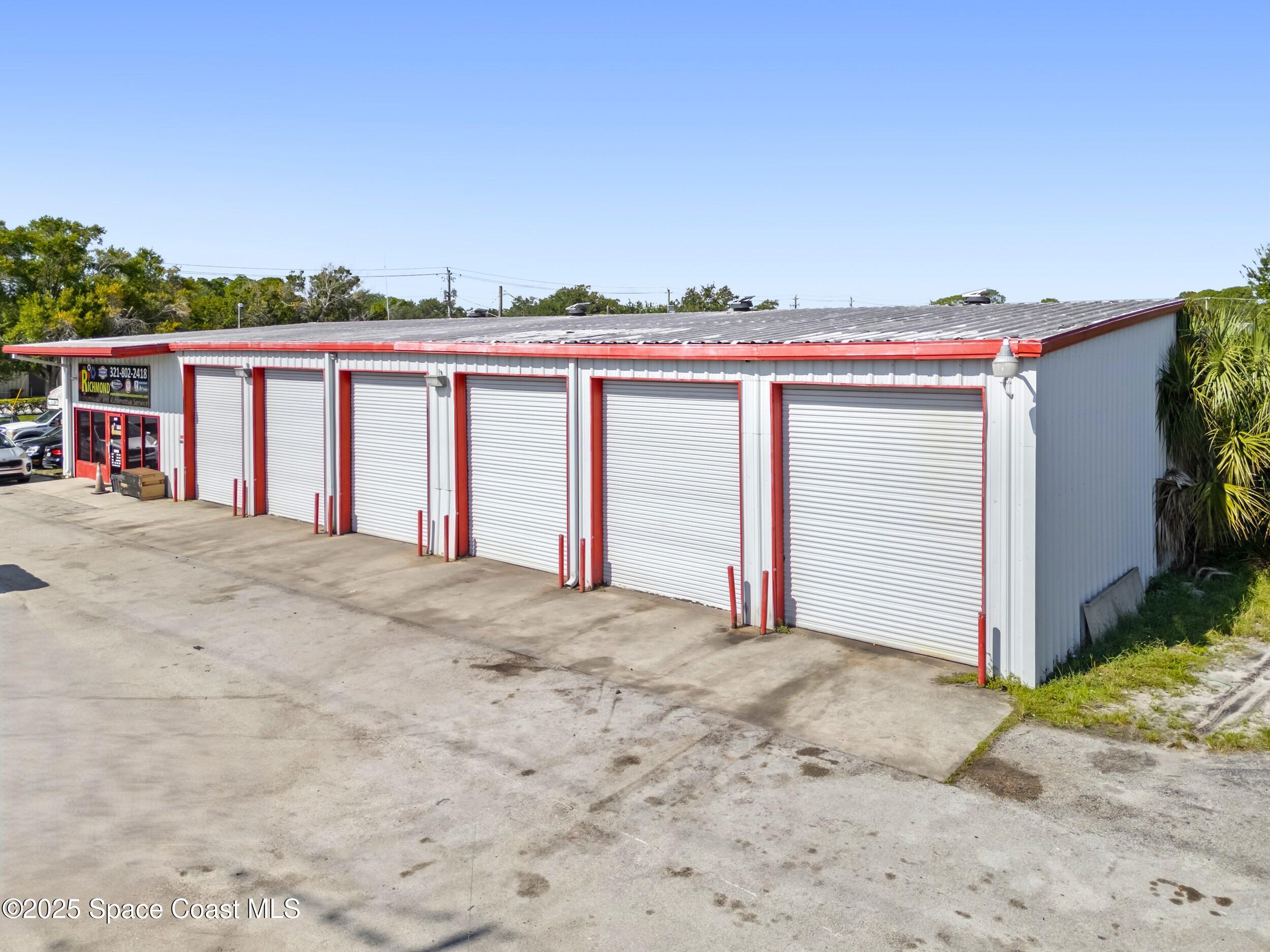 580 S Wickham Road