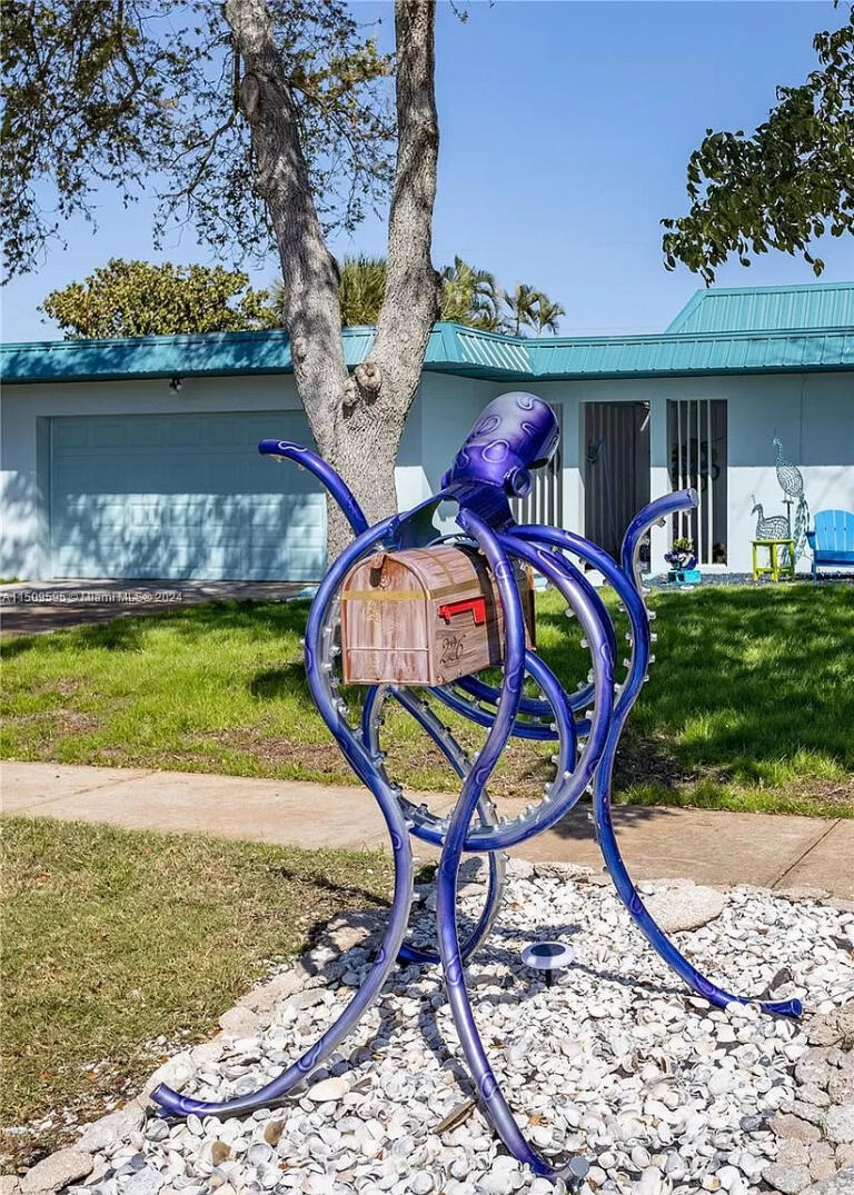 226 Sand Pine Road