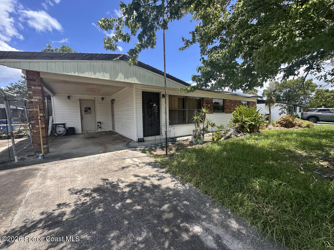 996 Barclay Drive
