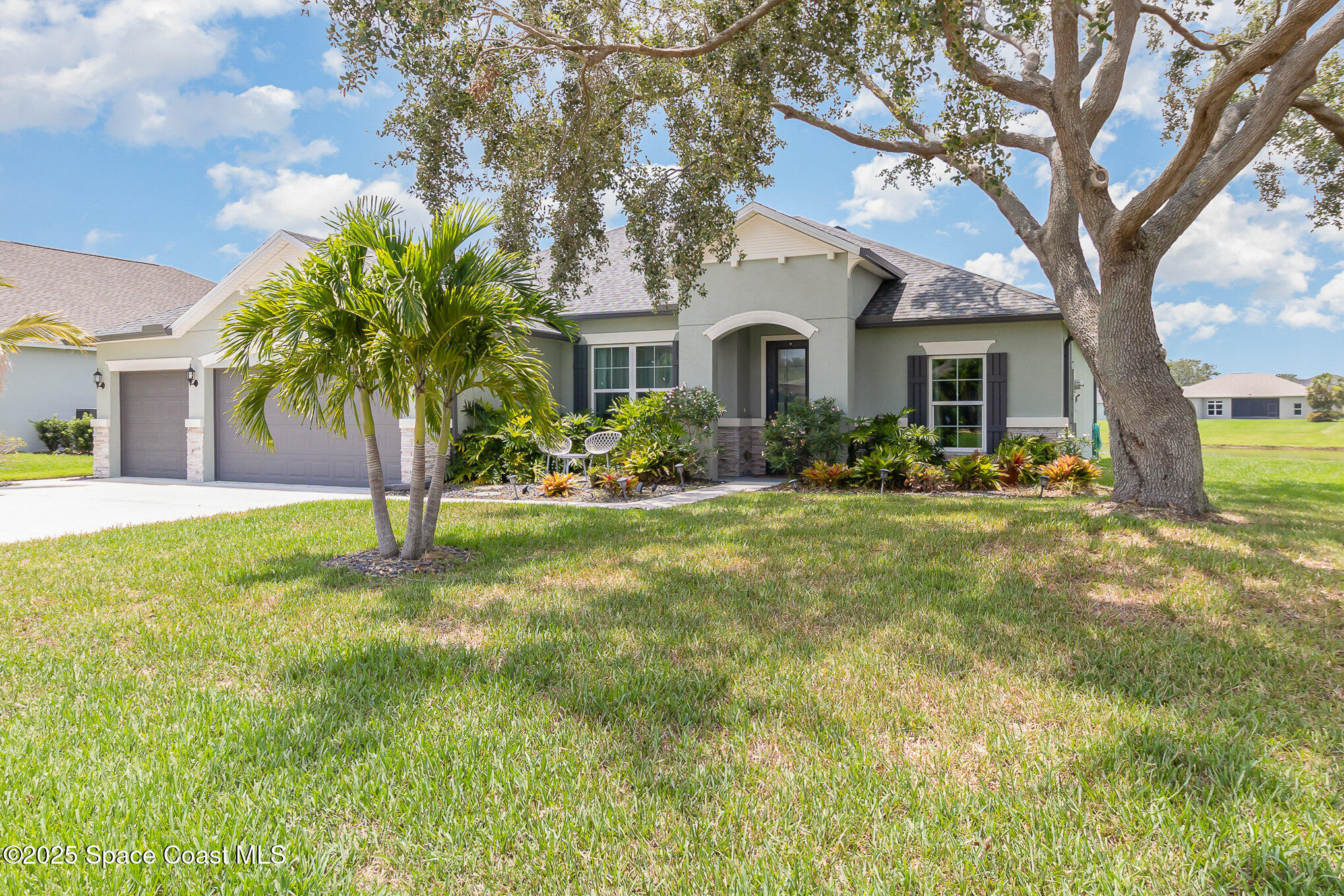 718 Lyndall Lane