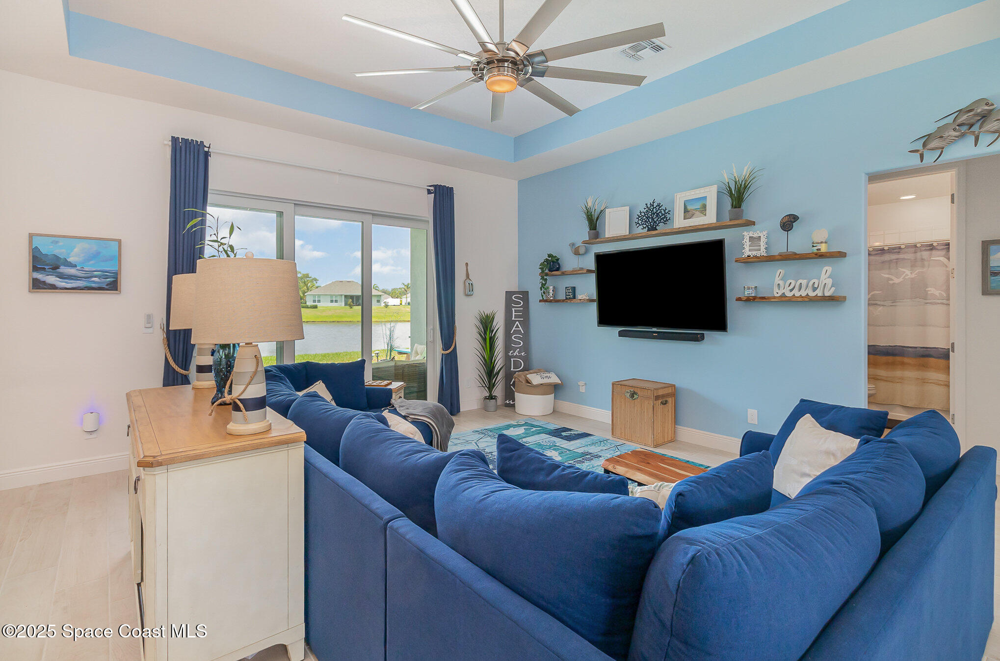 718 Lyndall Lane