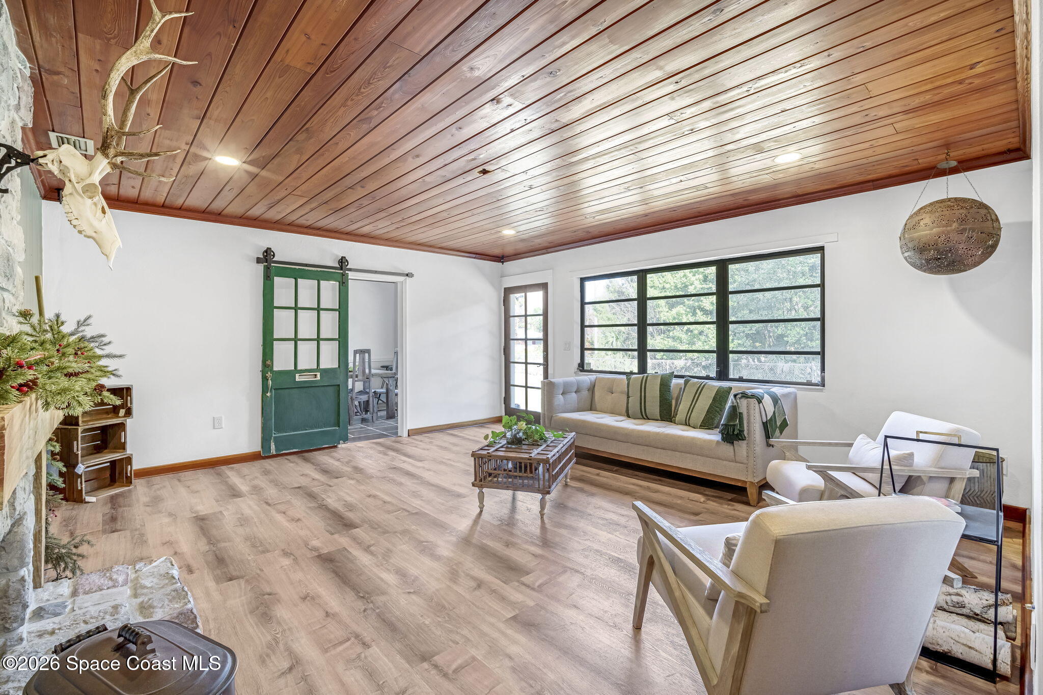 51 Grandview Boulevard