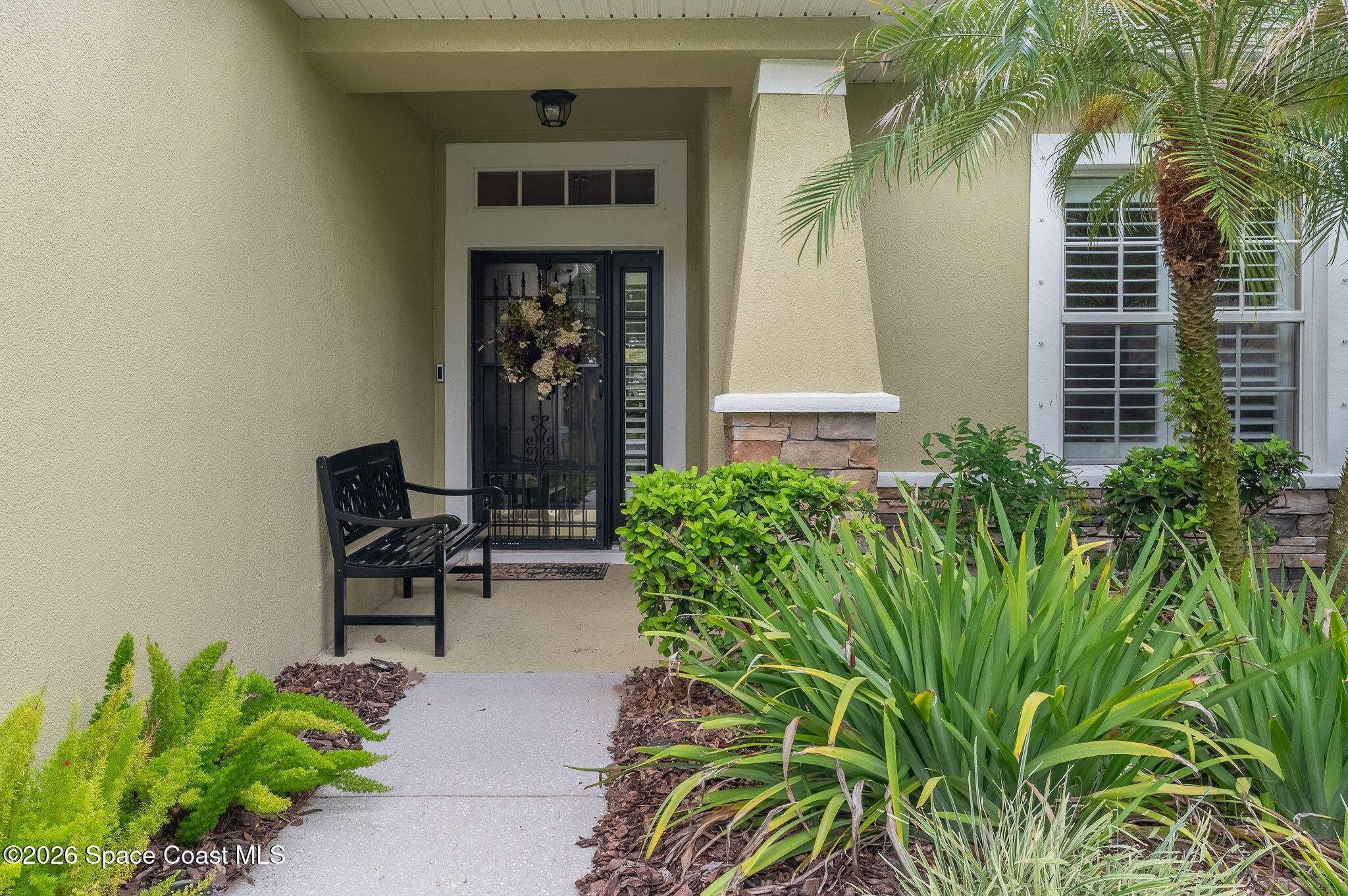 522 Waterside Circle