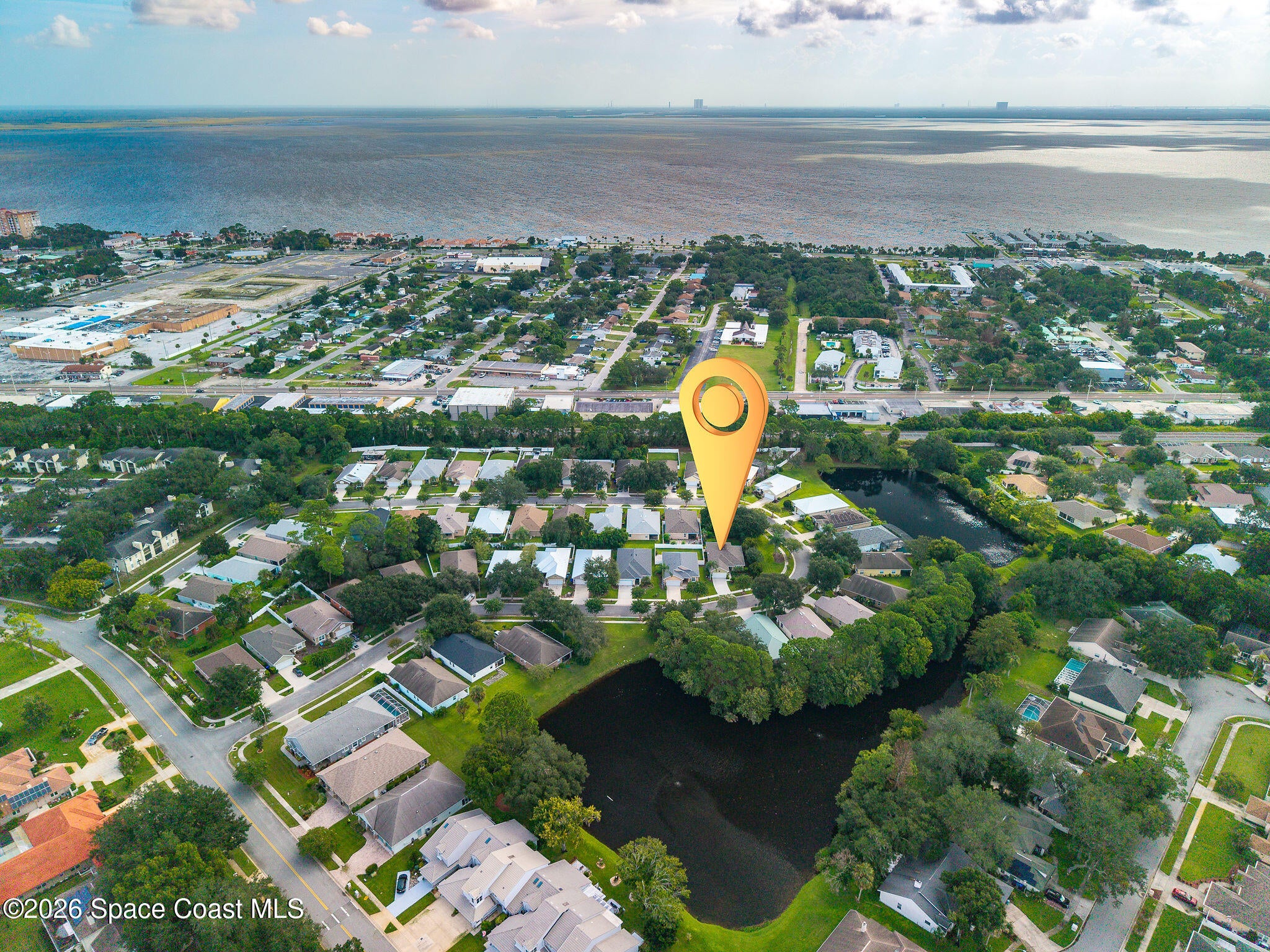 522 Waterside Circle