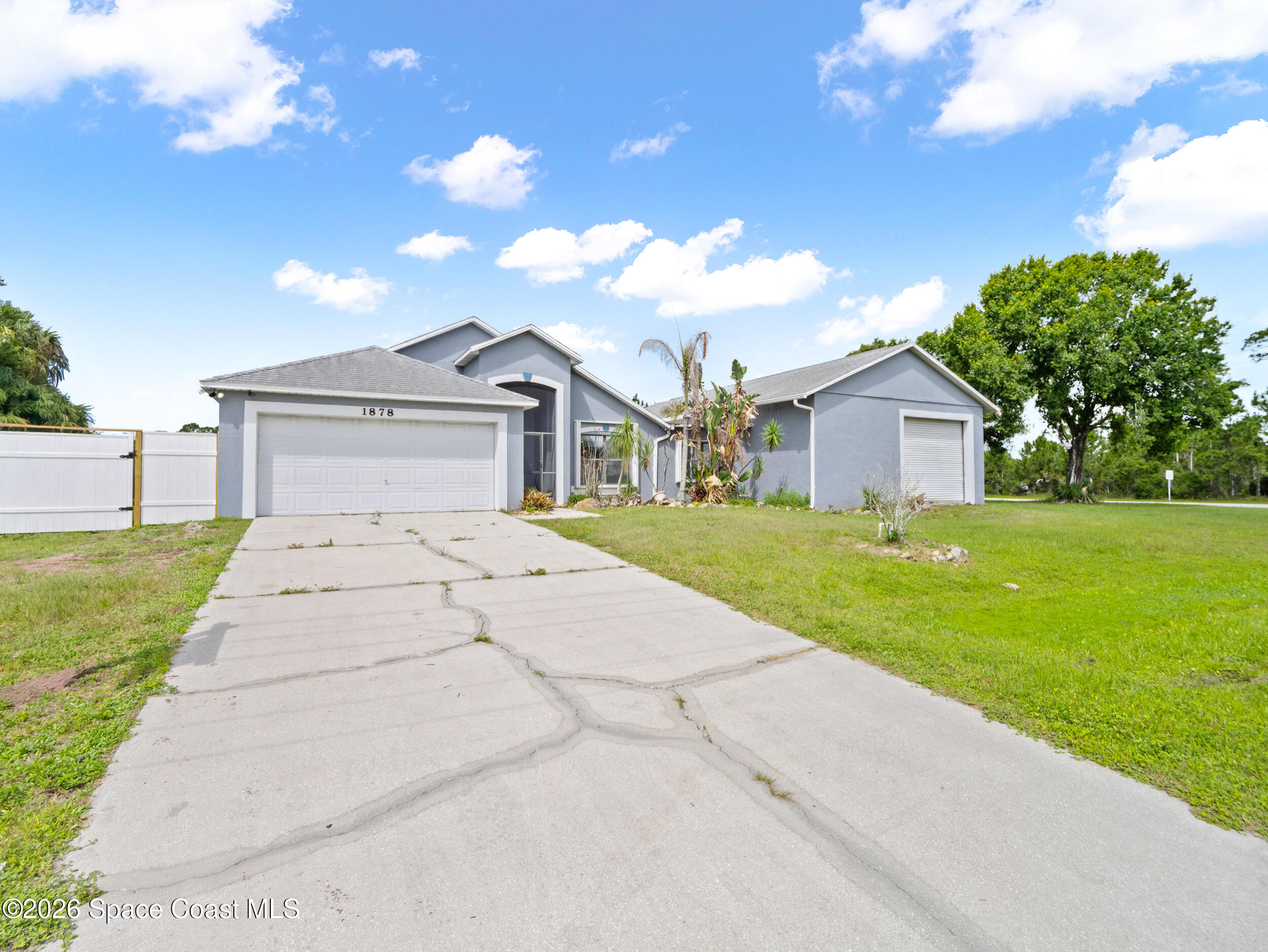 1878 Cogan Drive SE