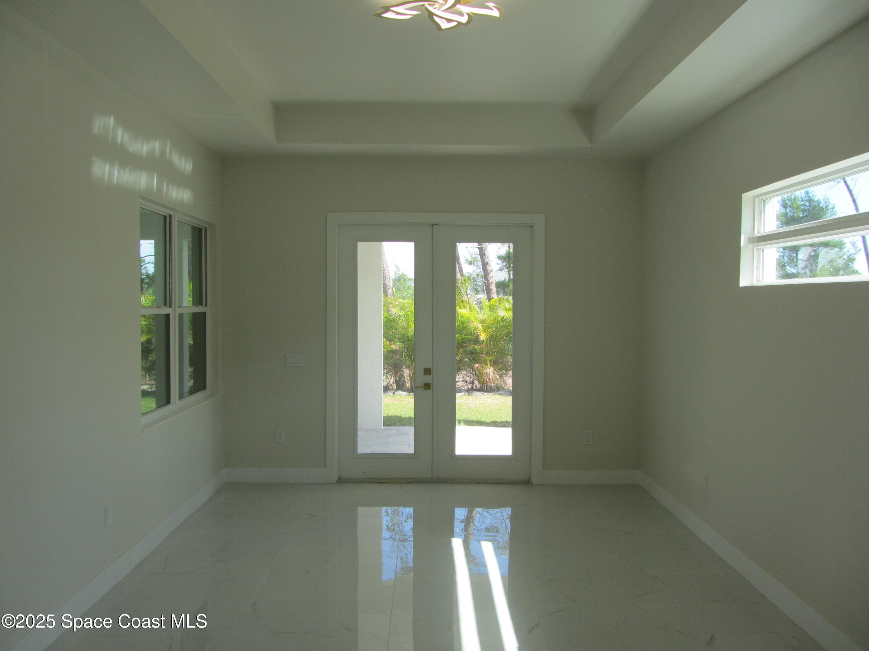 1583 Alto Vista Drive