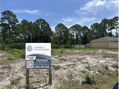 2667 Quincy Avenue SE Palm Bay FL 32909