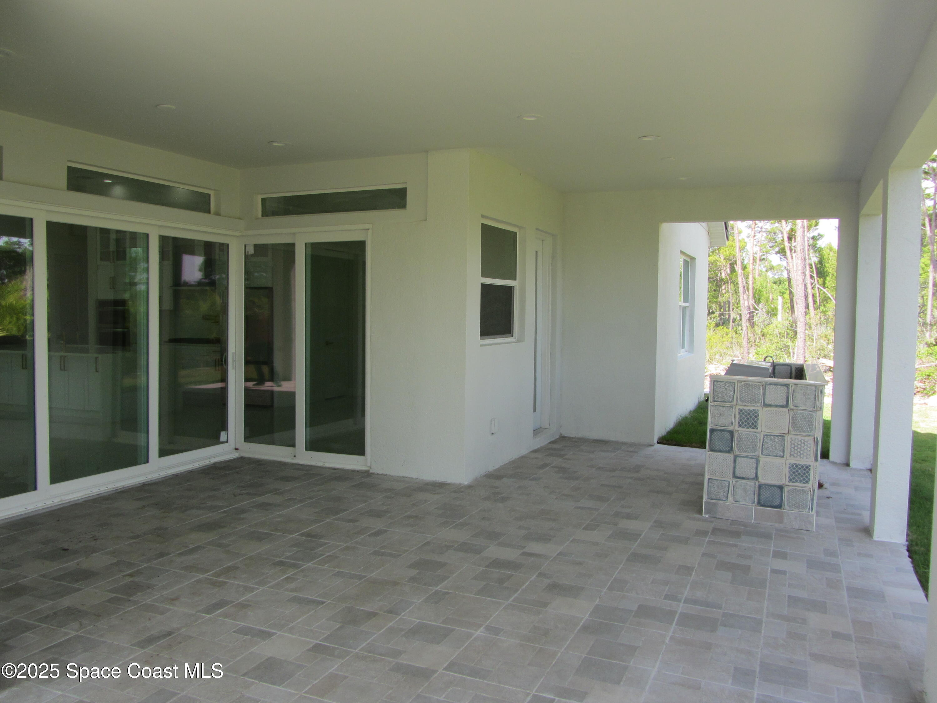 1583 Alto Vista Drive