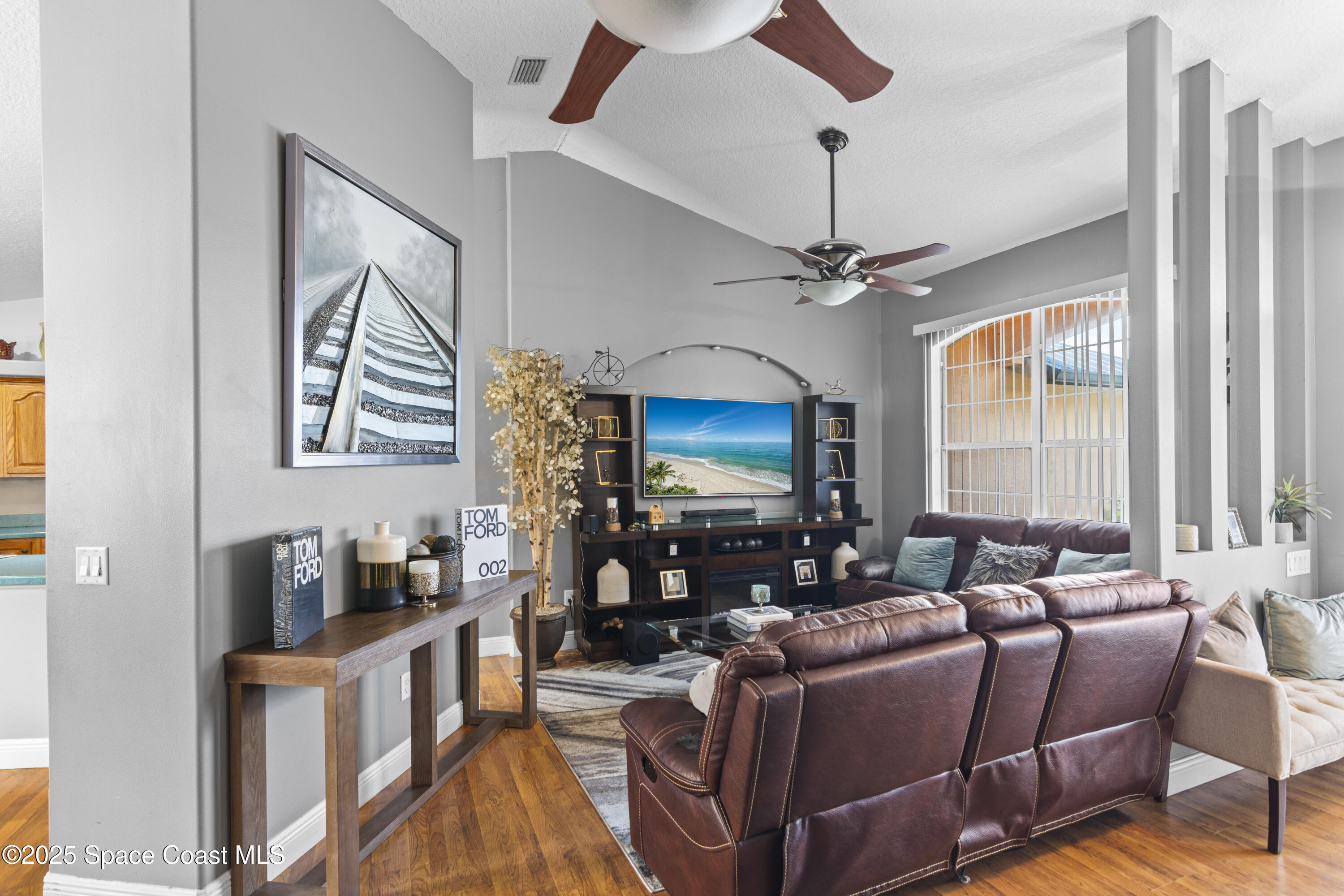 1456 Schumann Drive