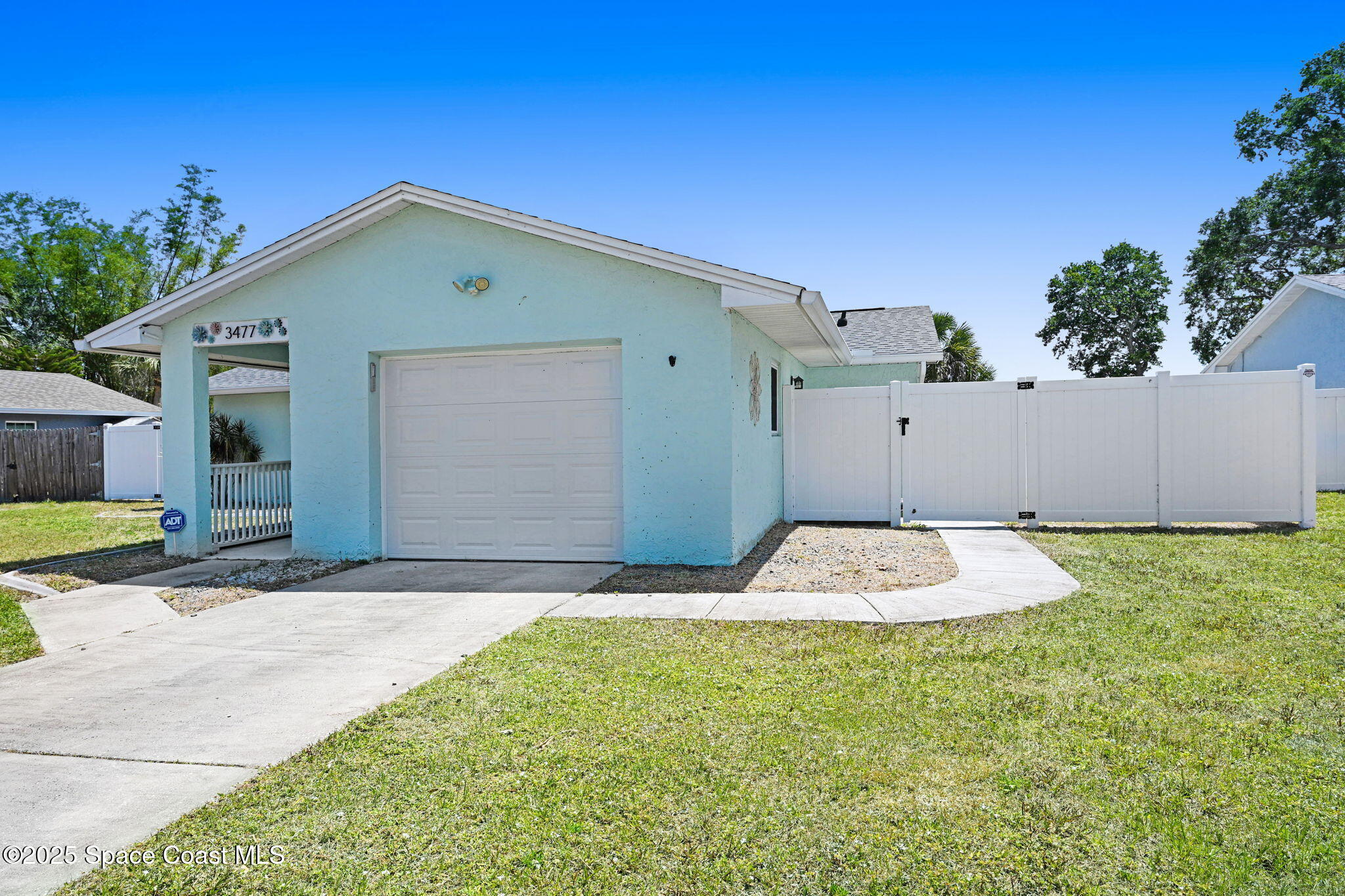 3477 Jay Tee Drive