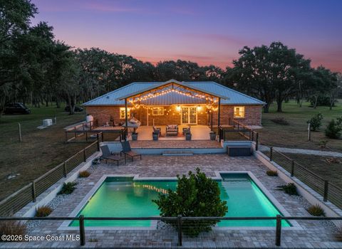 2940 Flounder Creek Road Mims FL 32754