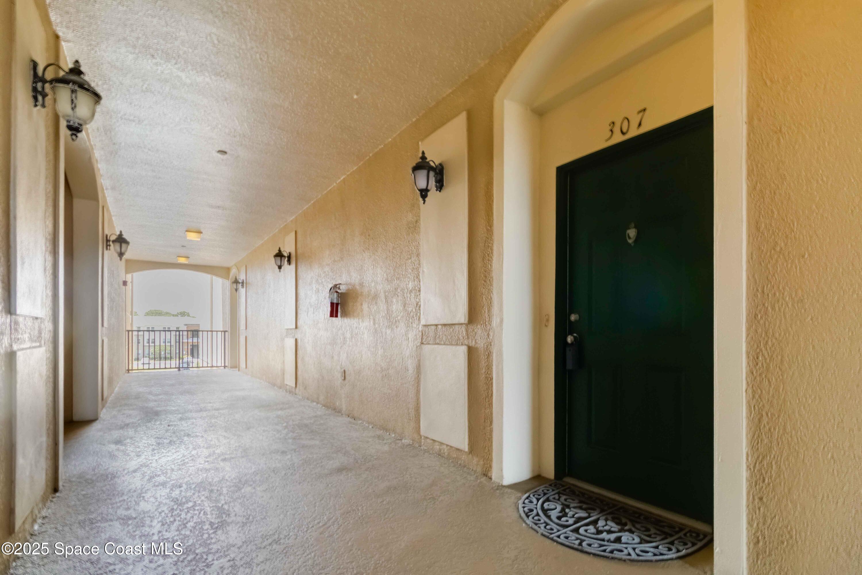 1626 Peregrine Circle 307
