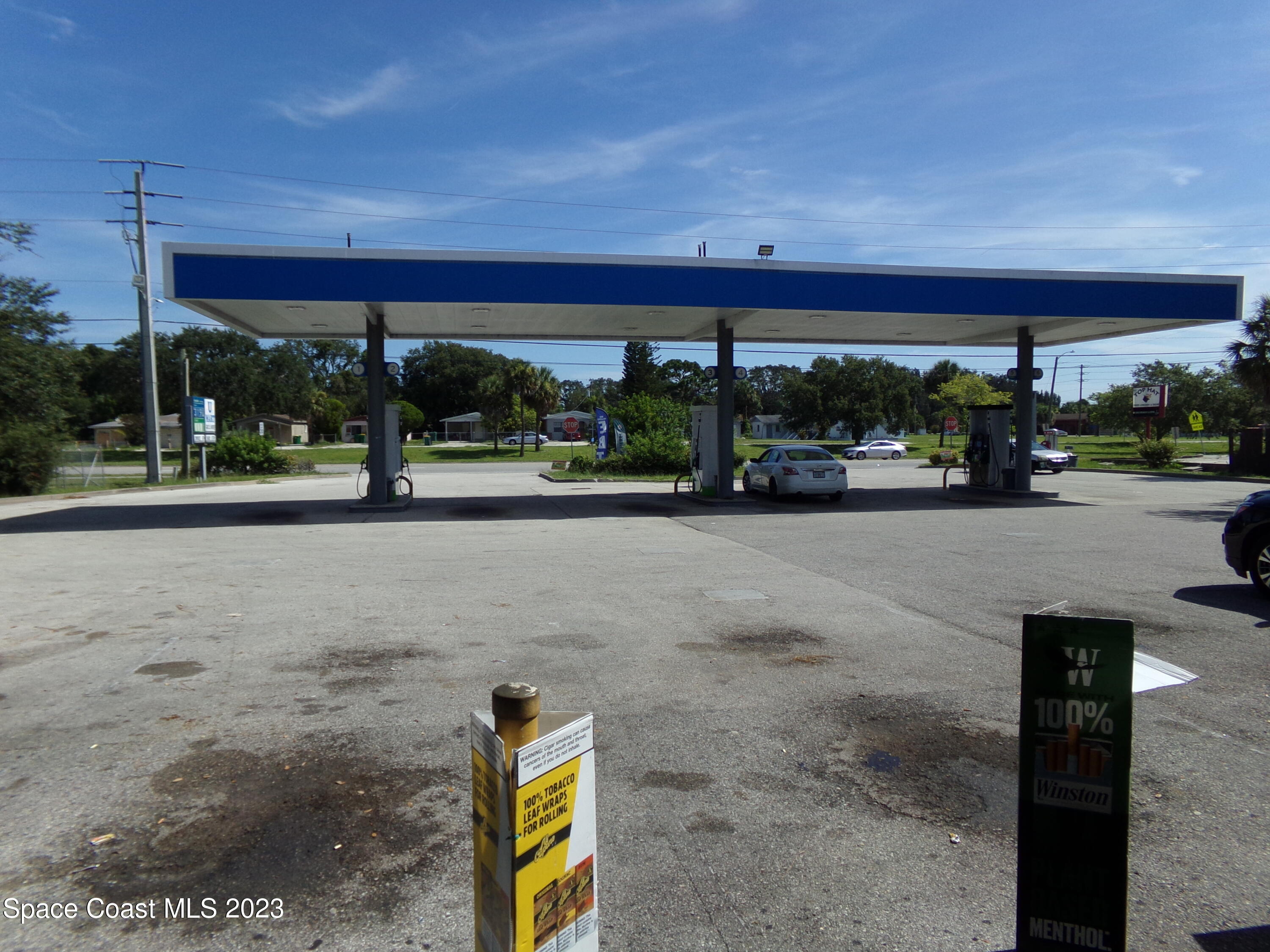 653 E University Boulevard