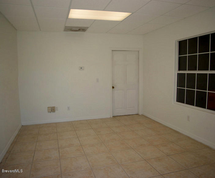150 & 160 Venetian Way