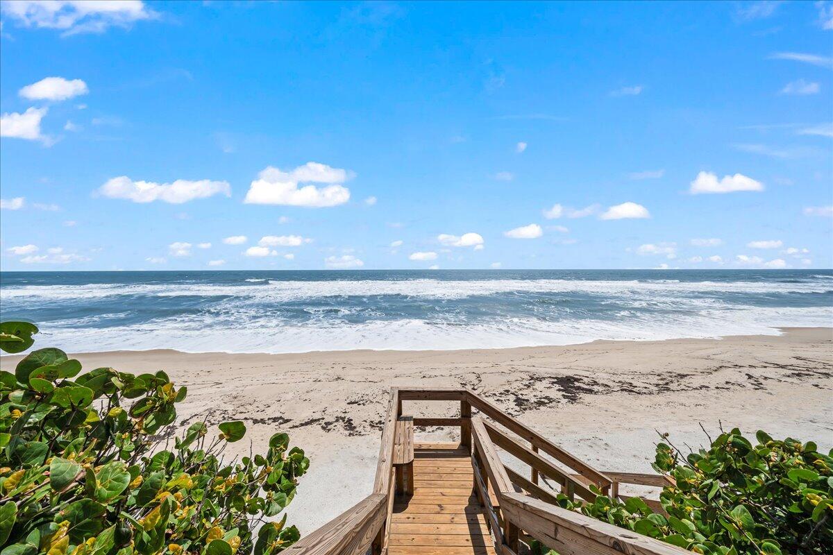 5085 S Highway A1a