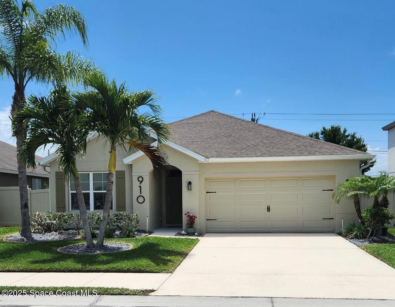 910 Swiss Pointe Lane