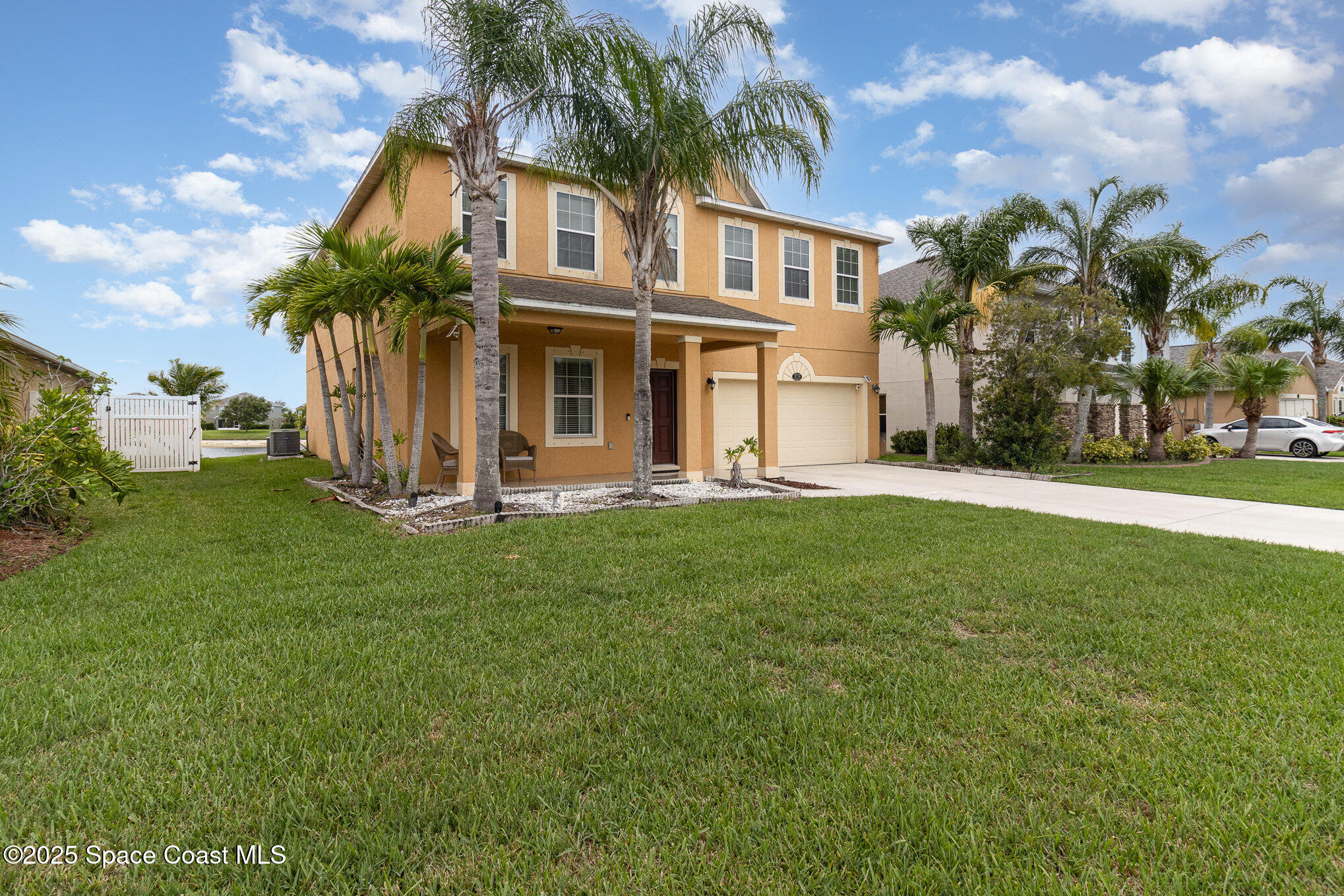 2039 Snapdragon Drive NW