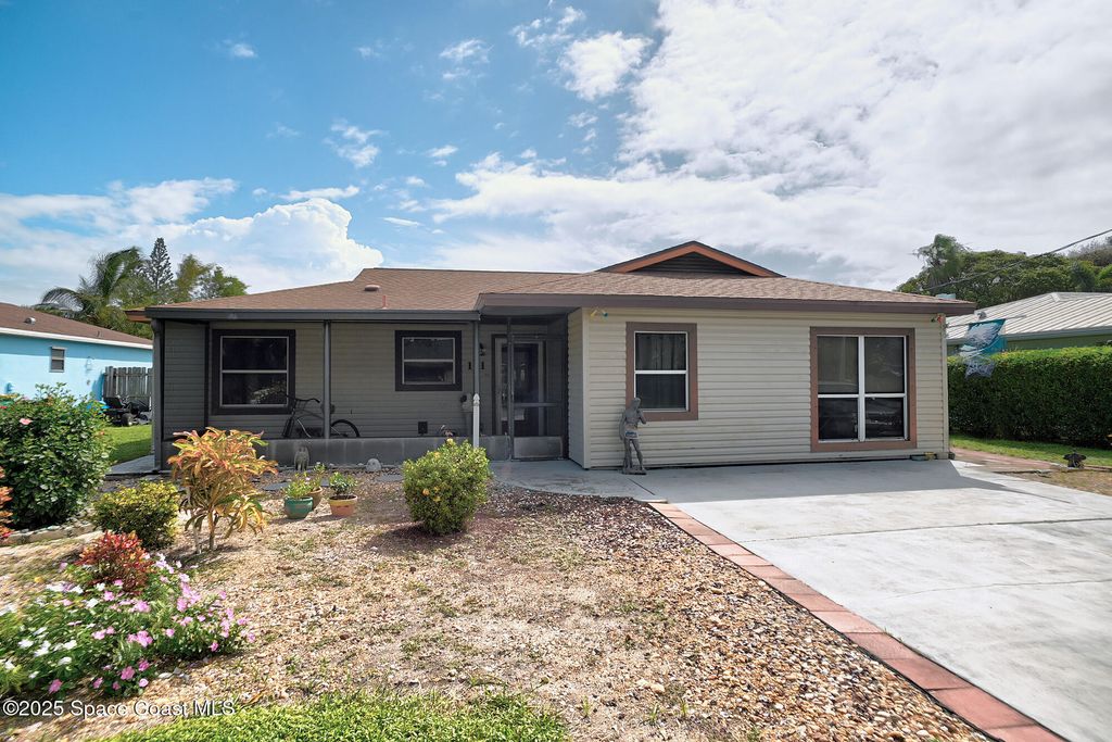 Photo of 111 Delvalle Street, Melbourne Beach, FL 32951 (MLS # 1059411)