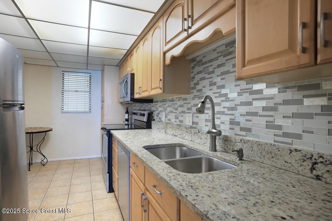 520 E Palm Springs Boulevard E 311