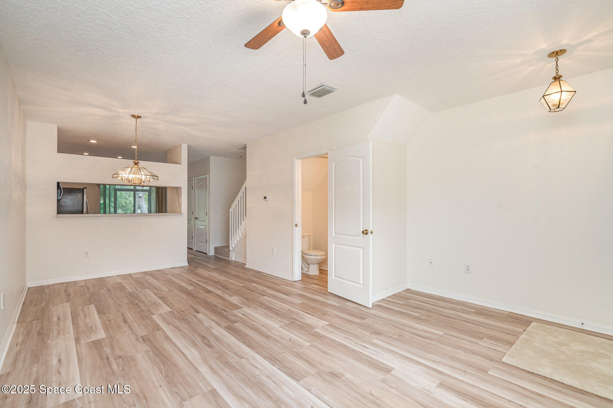 1422 Hampton Park Lane
