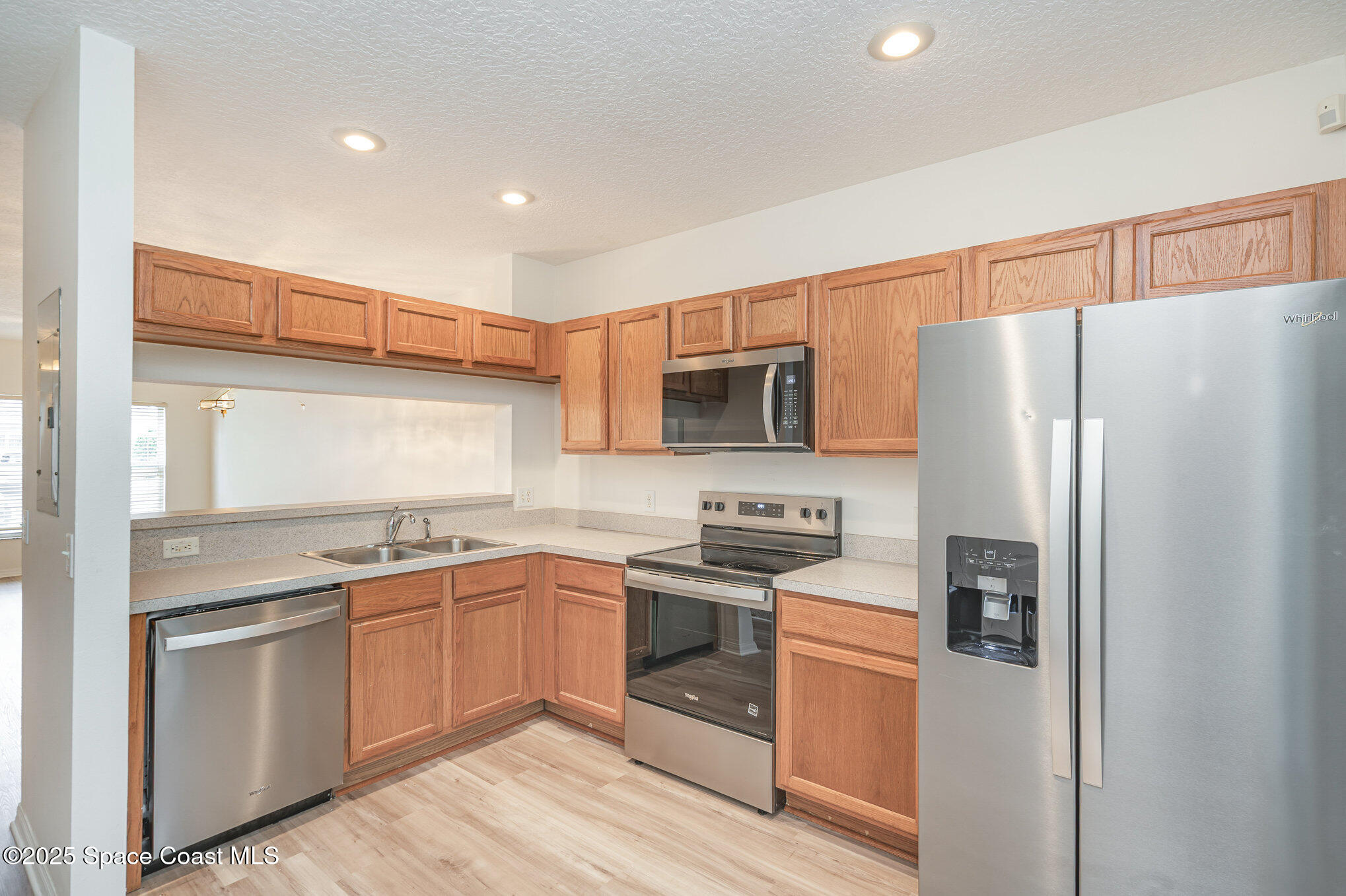 1422 Hampton Park Lane