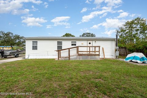 A home in Mims