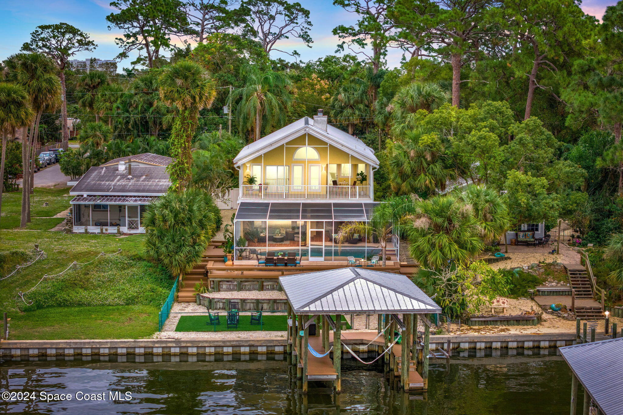 801 Grandview Drive