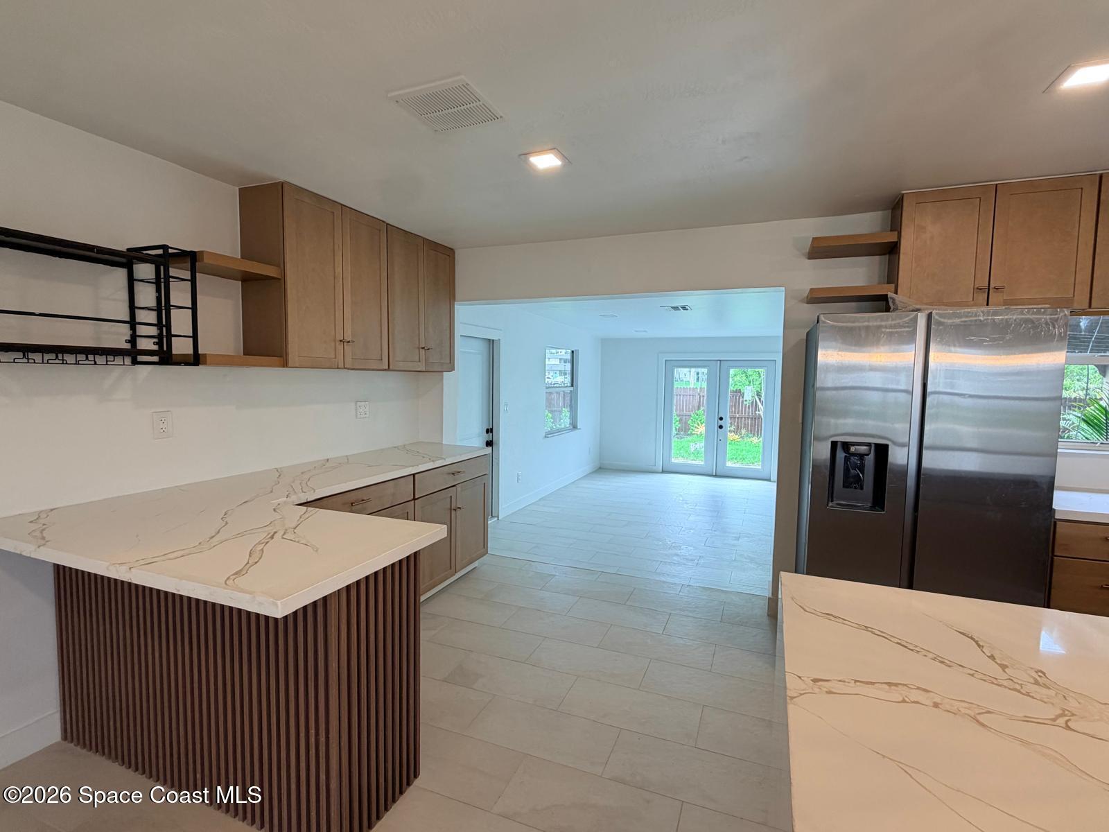 205 Melaleuca Drive E