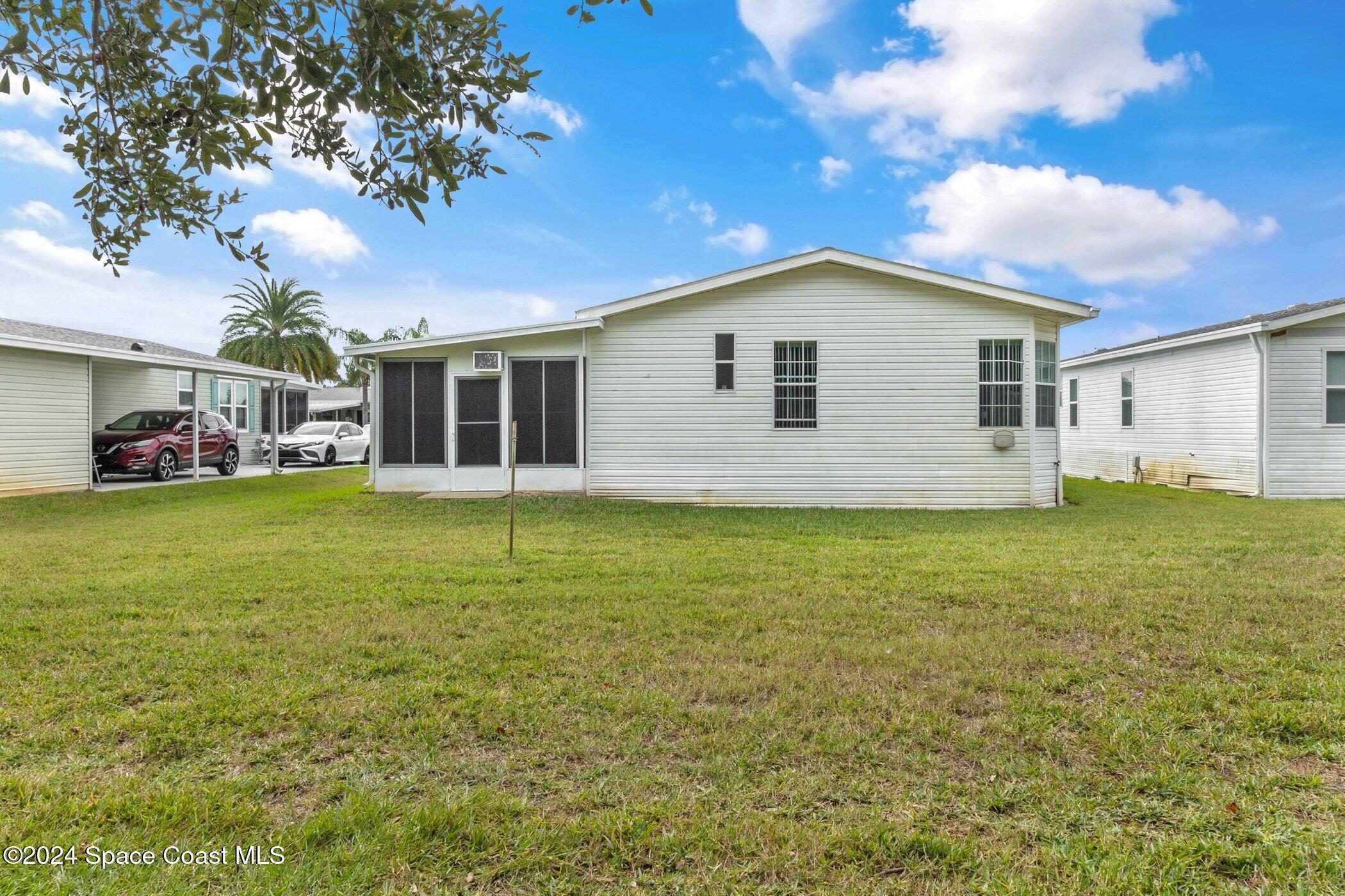 495 Outer Drive 201