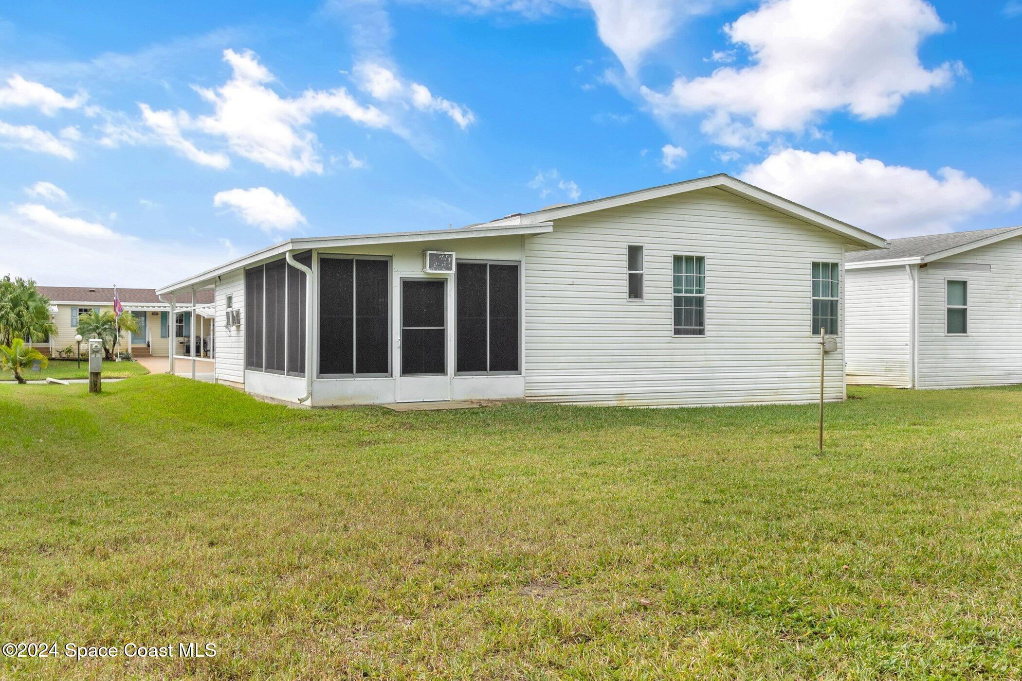 495 Outer Drive 201