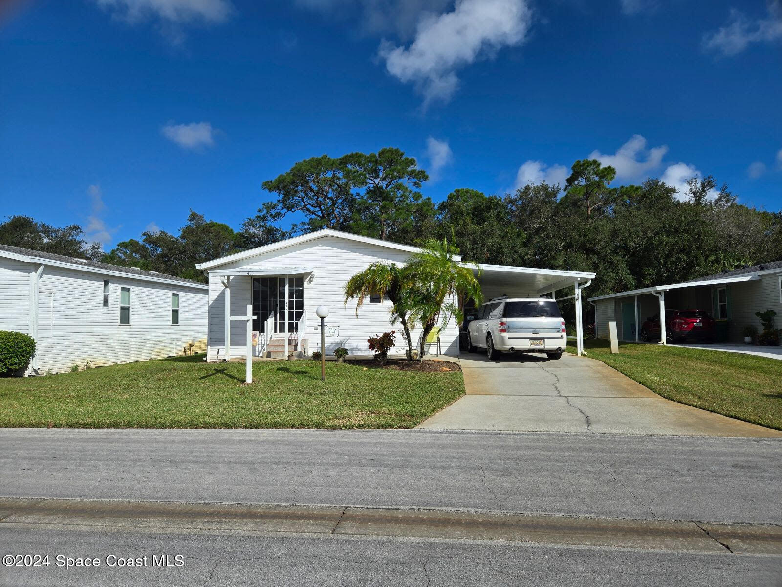 495 Outer Drive 201