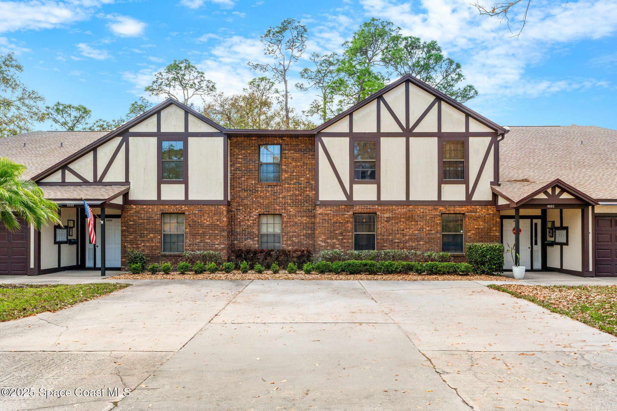9002 Manchester Lane 20d