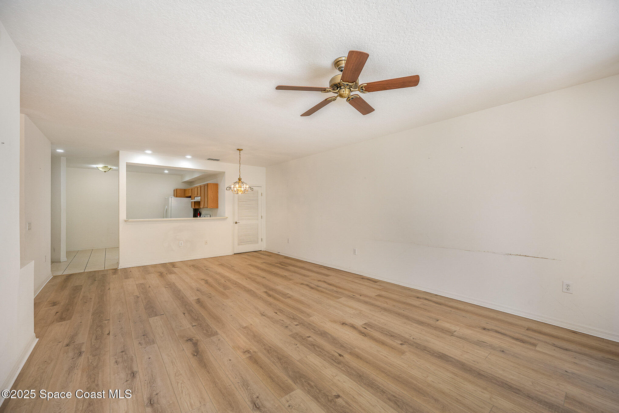 401 Trotter Lane 103