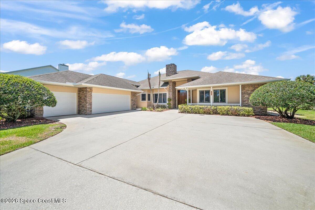 3706 Secluded Oak Court