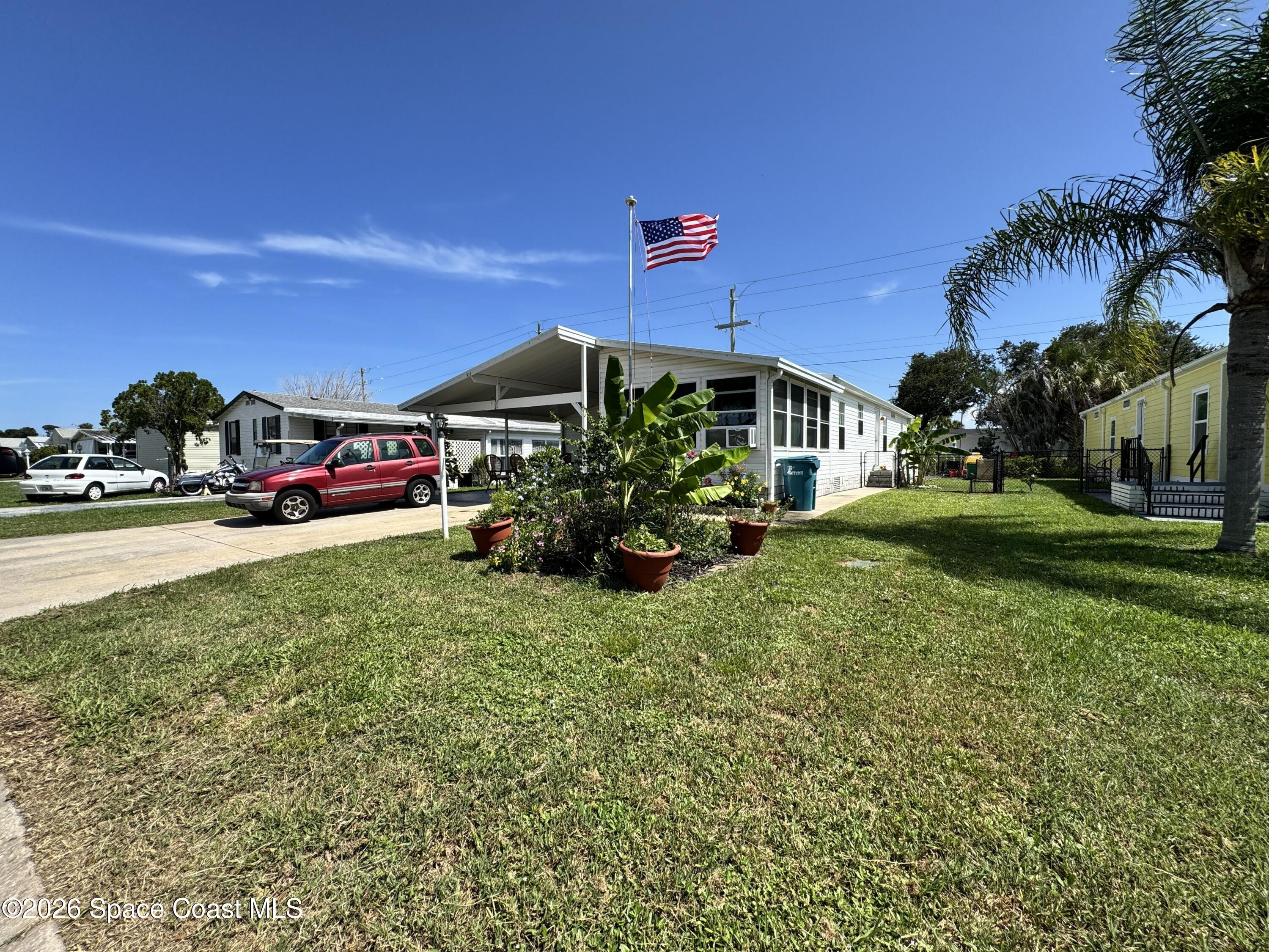 835 Vireo Drive