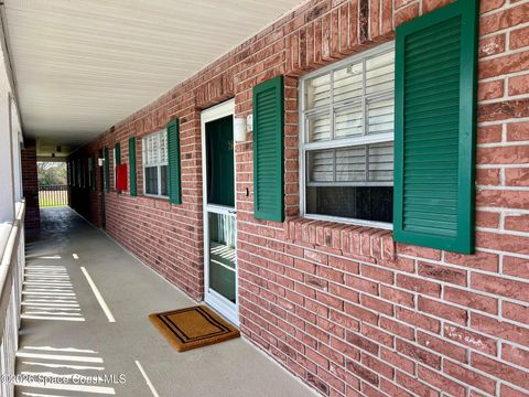 1880 Knox Mcrae Drive 210d Titusville FL 32780