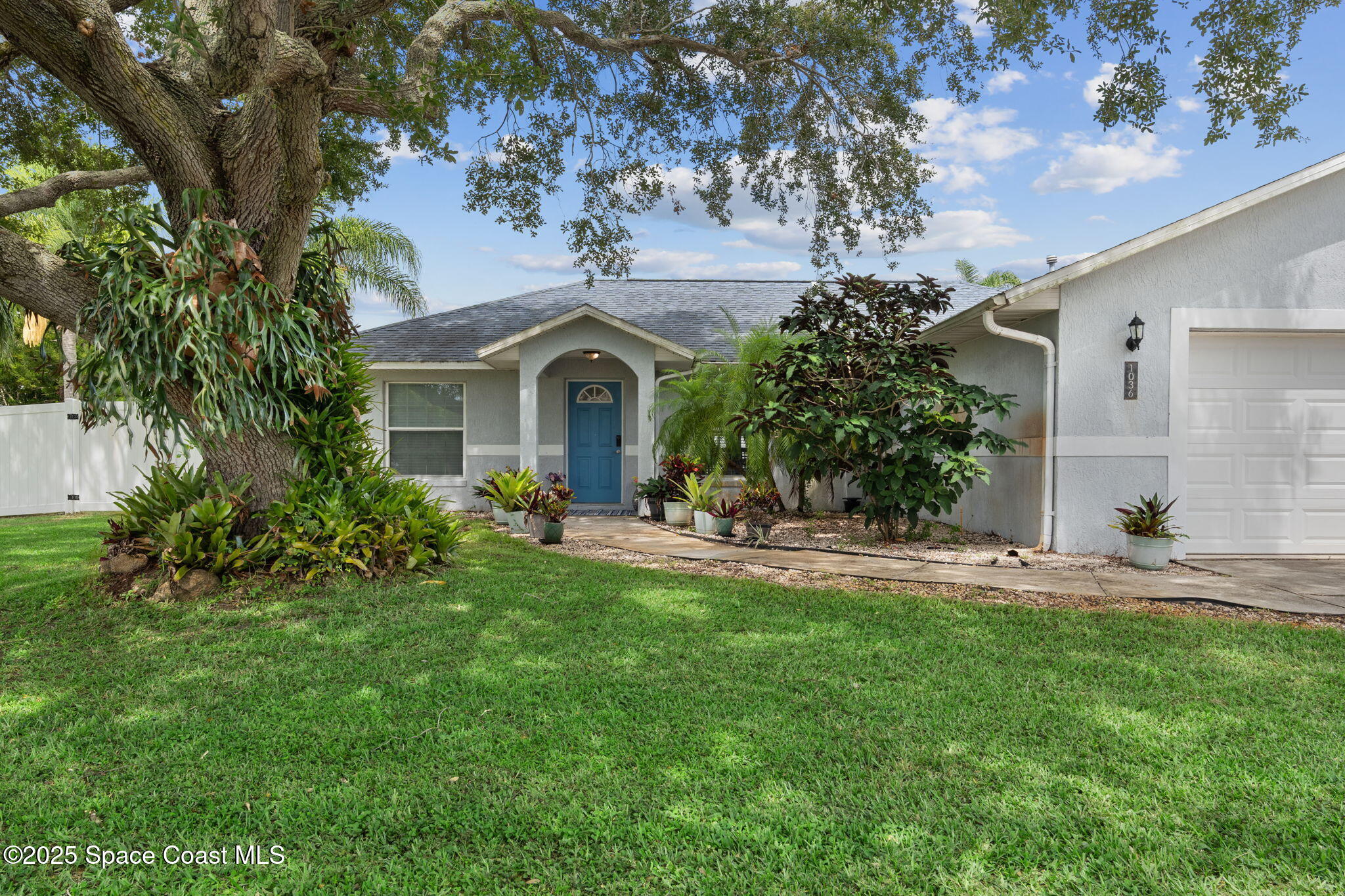 1036 Greenleaf Court