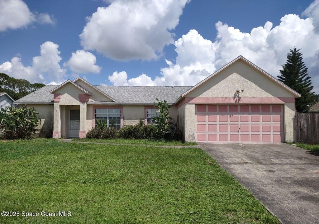 Photo of 1171 Elmont Street NW, Palm Bay, FL 32907 (MLS # 1055713)