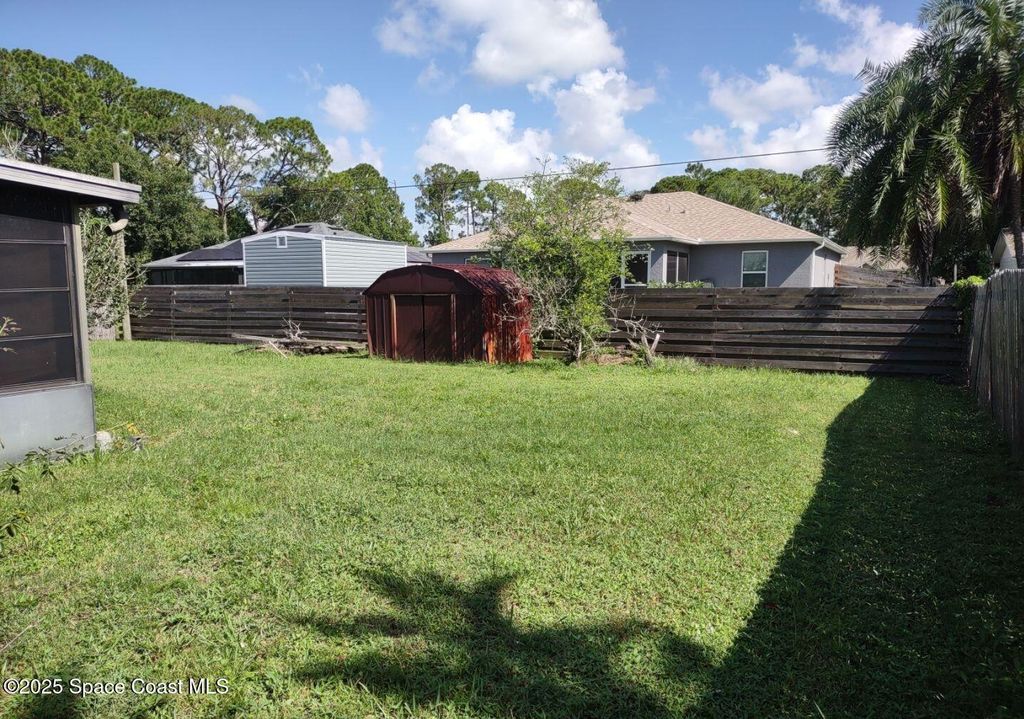 Photo of 1171 Elmont Street NW, Palm Bay, FL 32907 (MLS # 1055713)