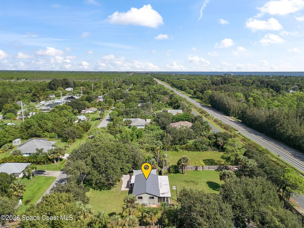 Photo of 9633 Honeysuckle Drive, Sebastian, FL 32976 (MLS # 1045309)