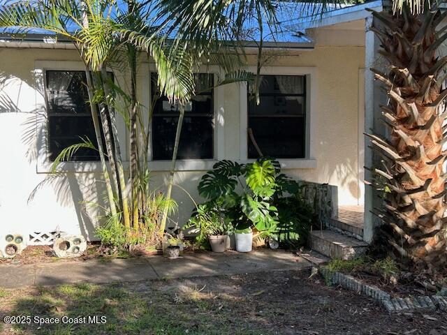 7486 Livingstone Lane