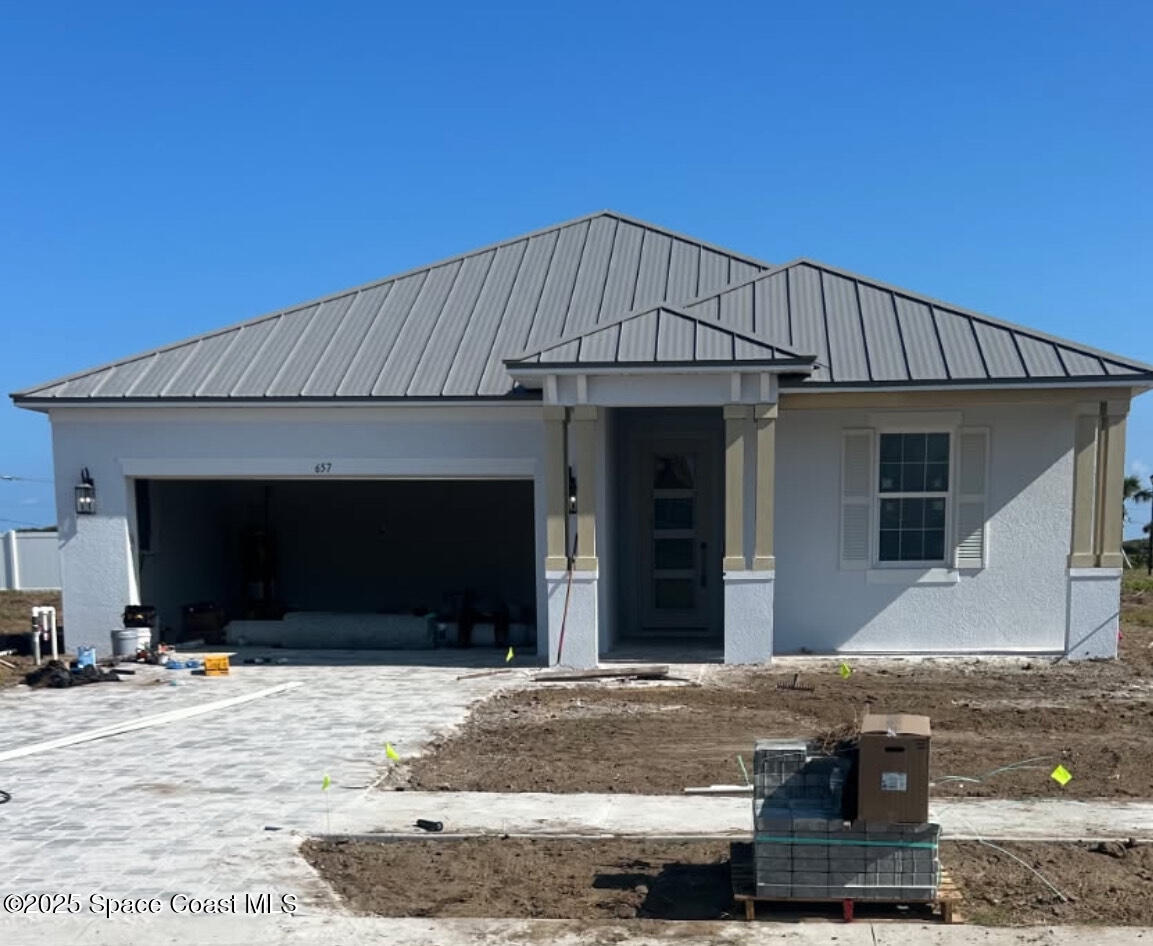 657 Clearwater Avenue