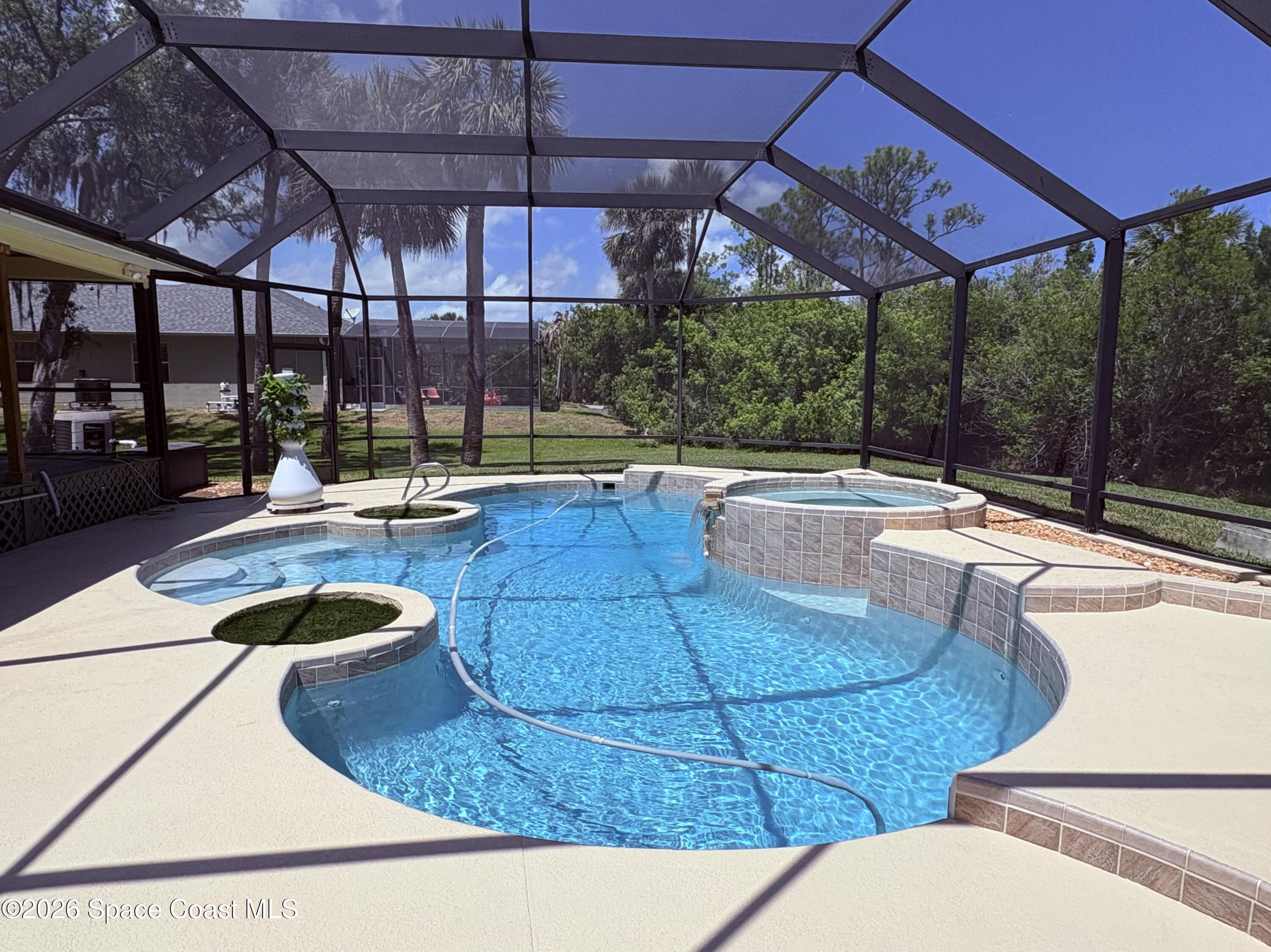 5183 Winding Way