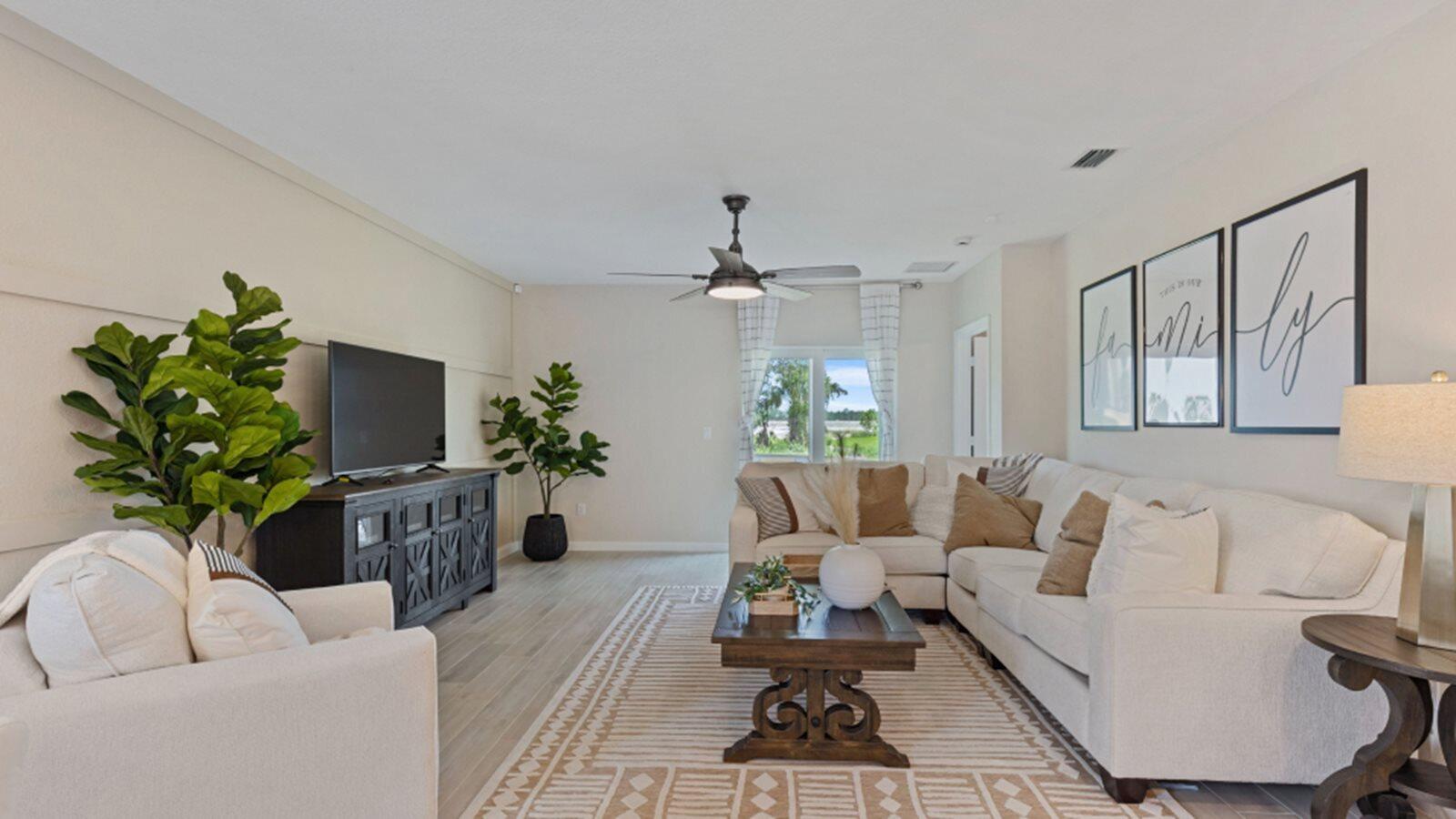 2222 Marigold Trail NW