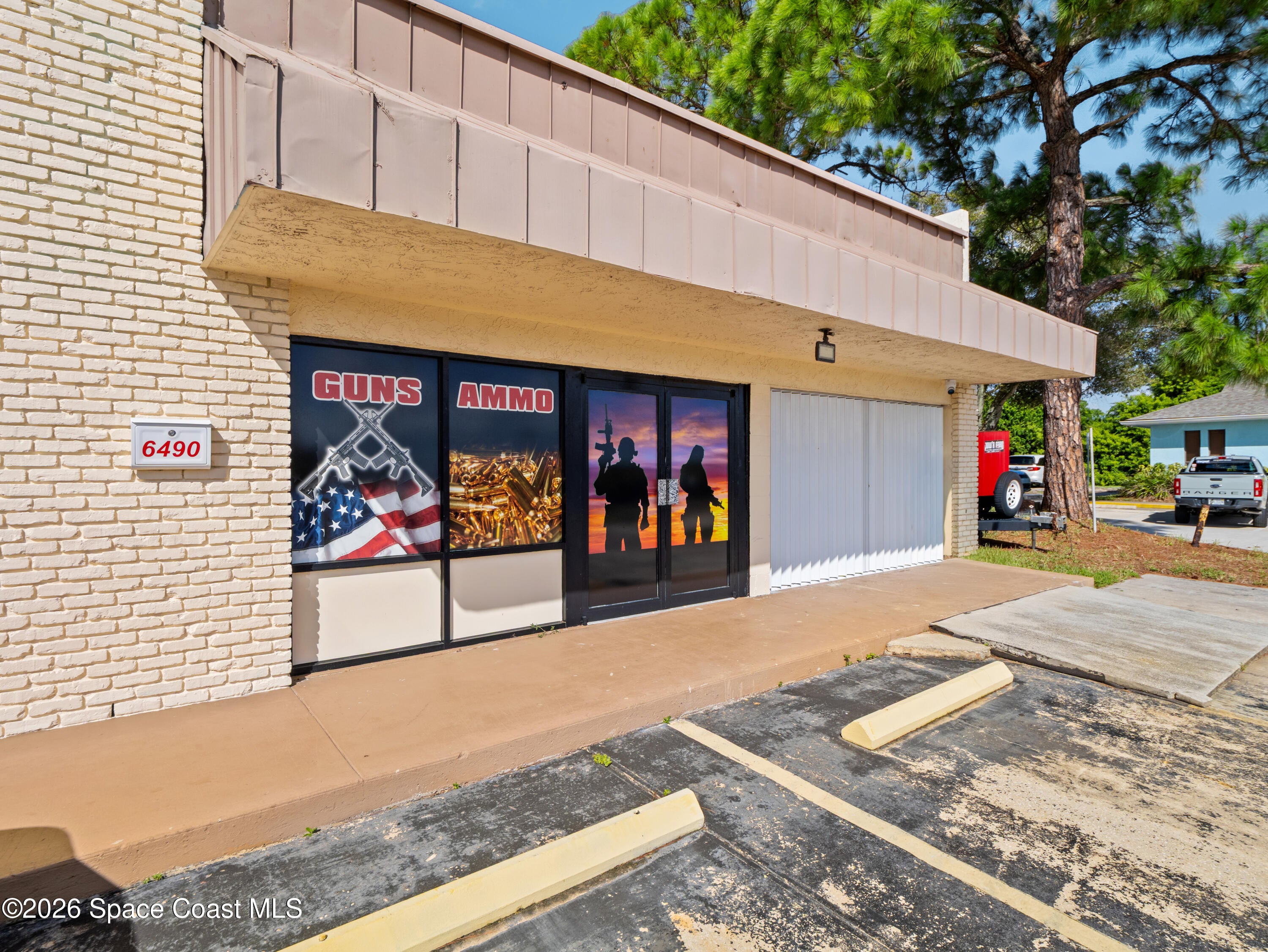 6490 Highway 1
